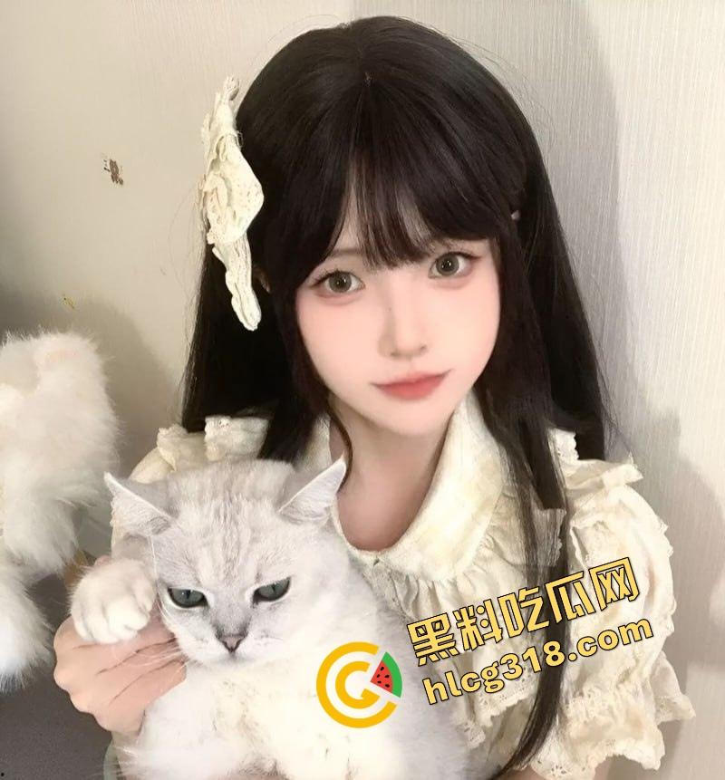 重庆极品外围女『张冉冉』颜值高得像天仙，身材辣到犯规，全国飞来飞去接客，一晚两三单照样嗨翻天！  第2张