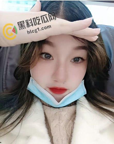 武汉大学新生 阳洋 被学长爆操调教还将视频放到外网卖钱！外表看似清纯 实则内心淫荡无比  第2张