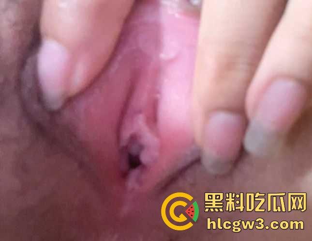 江西理工大学南昌校区反差骚货【孙思芸】 清纯脸皮下藏着小母狗灵魂拍裸照勾学长，被玩成肉便器视频曝光！  第5张