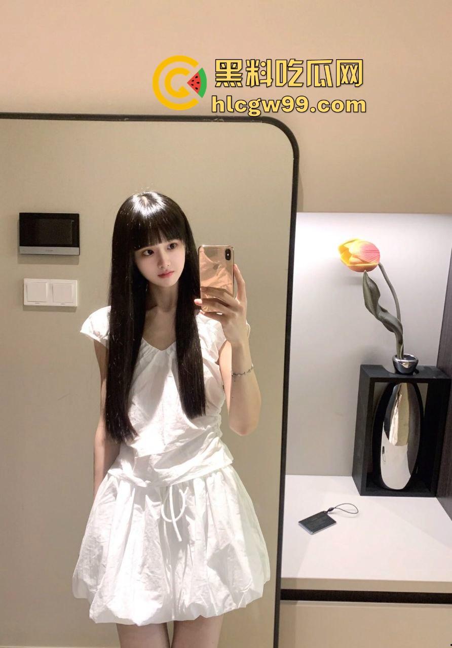 杭州大一JK学妹『钱薇婷』酒吧兼职不卖酒专卖逼，工作变性奴试用期，金主约炮玩SM，蹬逼蹬到鸡巴都脱皮！  第5张