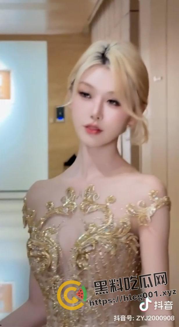 开盒全网千万粉丝网红【赵喵喵喵】本名【赵云洁】擦边烧鸡立牌坊 疑似是【陈泽】后宫之一  第6张