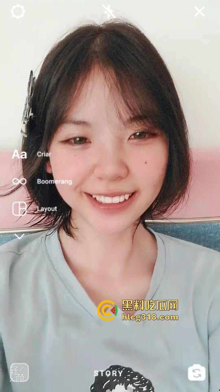 广西职业学院嫩妹【黄语莹】自慰视频曝光！清纯学妹化身欲望女王，手指轻舞抚摸敏感地带，令人欲罢不能！  第2张