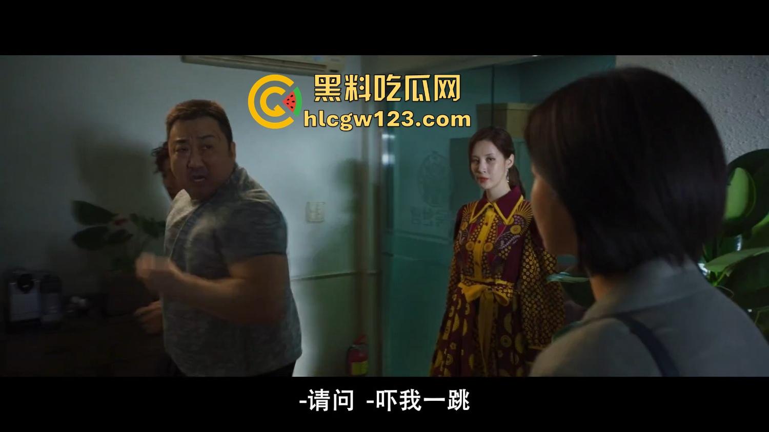 神圣之夜黑料4K蓝光免费看，马东锡一拳一个鬼，你以为是正义猎魔？其实全员疯批疯得真实！  第1张