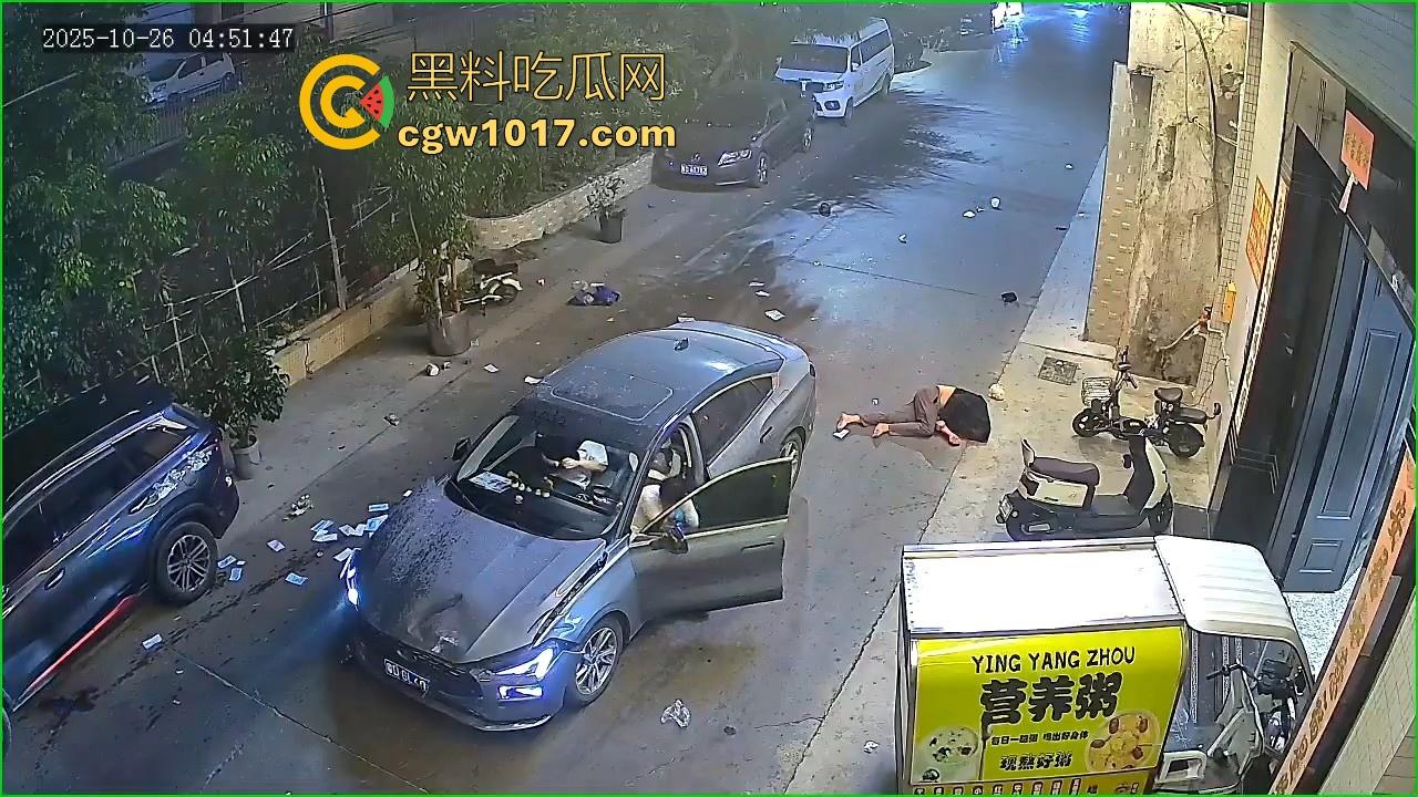 鬼火少年深夜惨遭横祸！深夜凌晨被醉酒司机撞了个倒头就睡，人都飞起来了，车的零件都着火了，极其惨烈！  第5张