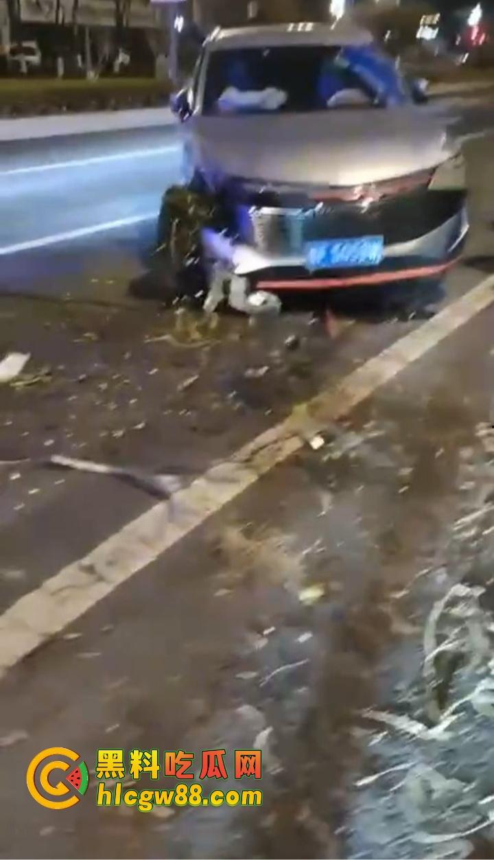 烟台栖霞上演女版无间道，酒驾女司机撞树后跑路 召唤闺蜜上演教科书级顶包戏码 交警这是真·好闺蜜！  第6张