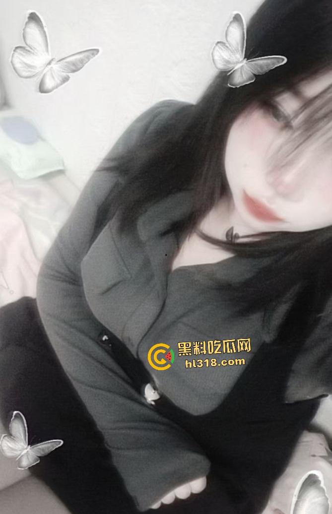 幼稚脸学生妹背叛男友磕炮聊骚，露脸自慰视频奶子，被男友发现直接曝光这骚奶子！  第3张