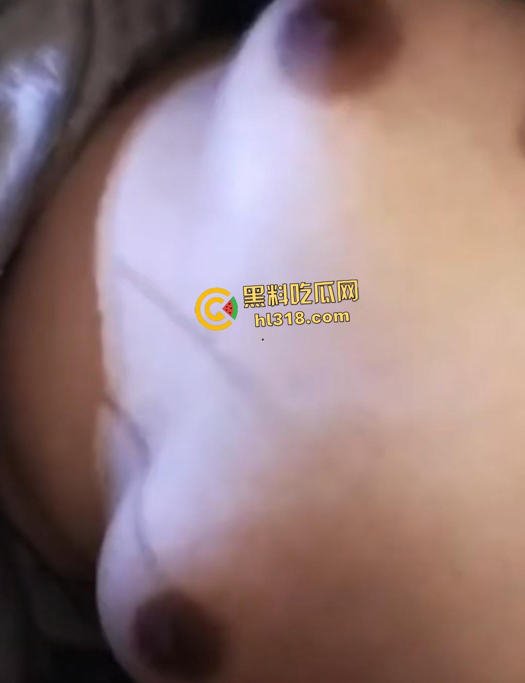 幼稚脸学生妹背叛男友磕炮聊骚，露脸自慰视频奶子，被男友发现直接曝光这骚奶子！  第7张