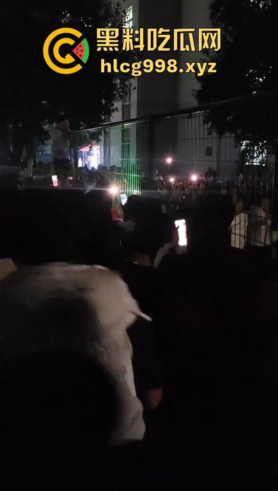 河南郑州黄河科技学院！女主用男友VIP卡狂开房，六年感情养了别人的母狗！  第9张