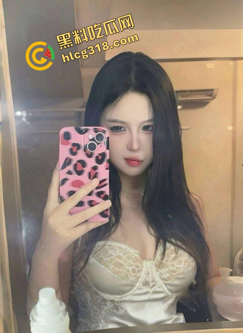 瓜友投稿分享约了个安徽师范大学嫩妹『孙西宓』不会吃鸡现场看黄片现学现用，这种女大学生真有这么好约？  第6张