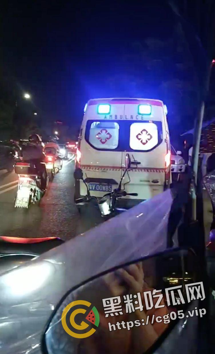 潮汕大南山 68岁老大爷嫖娼40岁少妇 心梗发作当场死掉 男人至死是少年  第5张