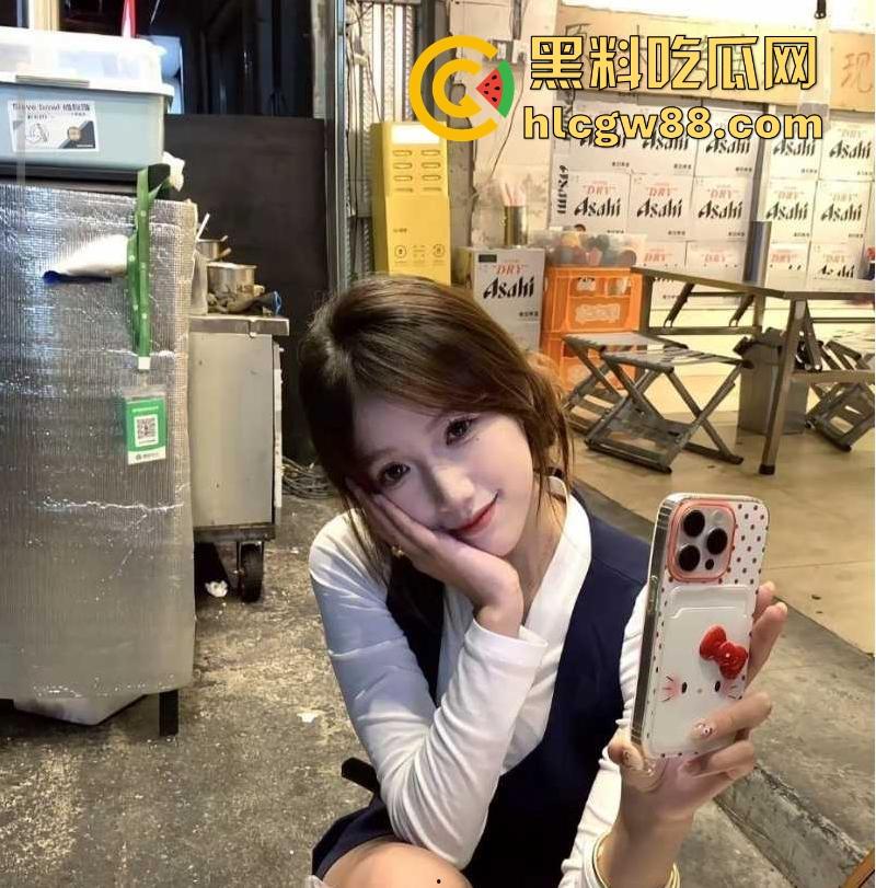 渣男约炮抖音小网红【ZYoix】边操逼边拍给朋友炫耀 不雅视频全网疯传！  第1张