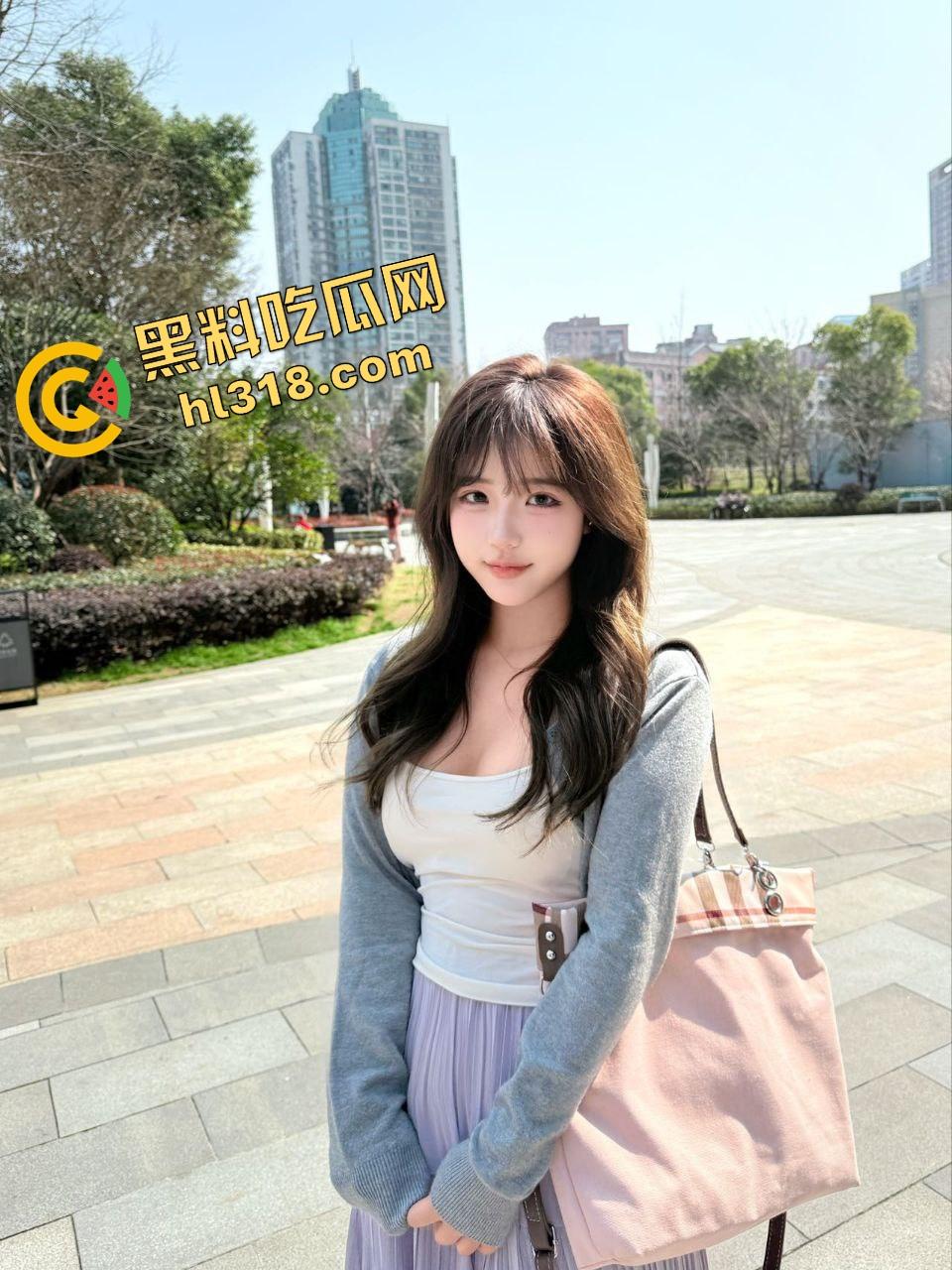 南充95后妹子『王莉宁』自称老司机,上个全自动直接三分钟射了,这逼状态跟隔夜海参一样! 第1张 南充95后妹子『王莉宁』自称老司机,上个全自动直接三分钟射了,这逼状态跟隔夜海参一样! 第1张