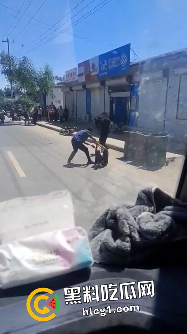 保定曲阳县打架斗殴 打到最后拿刀砍人 三人命丧当场 一地尸体 现场视频流出  第6张