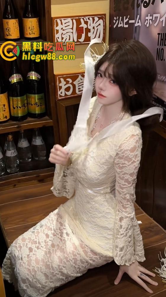 浙江百万网红『 姣姣不吃饺』小妈纯欲脸身材炸裂,成了富二代的高级定制充气娃娃,舔狗没有未来! 第8张 浙江百万网红『 姣姣不吃饺』小妈纯欲脸身材炸裂,成了富二代的高级定制充气娃娃,舔狗没有未来! 第8张