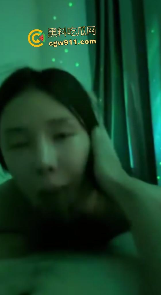 留学女神【周丽珊】柬埔寨接单遭园区绑架勒索10万美金，卖淫变肉票，还没草上B的金主只能看视频回顾！  第4张