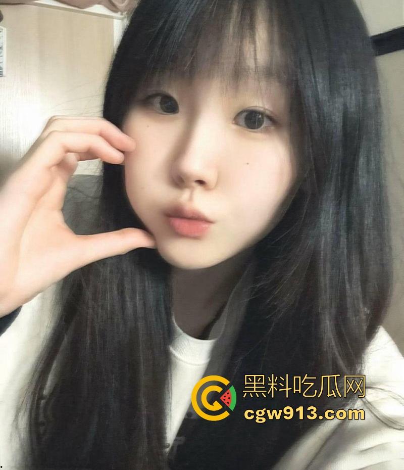 广西师范学院【王楚润】奔现网恋男友，见面后主动献身骑乘，又淫荡又饥渴，为什么我遇不到这么的网友！  第1张