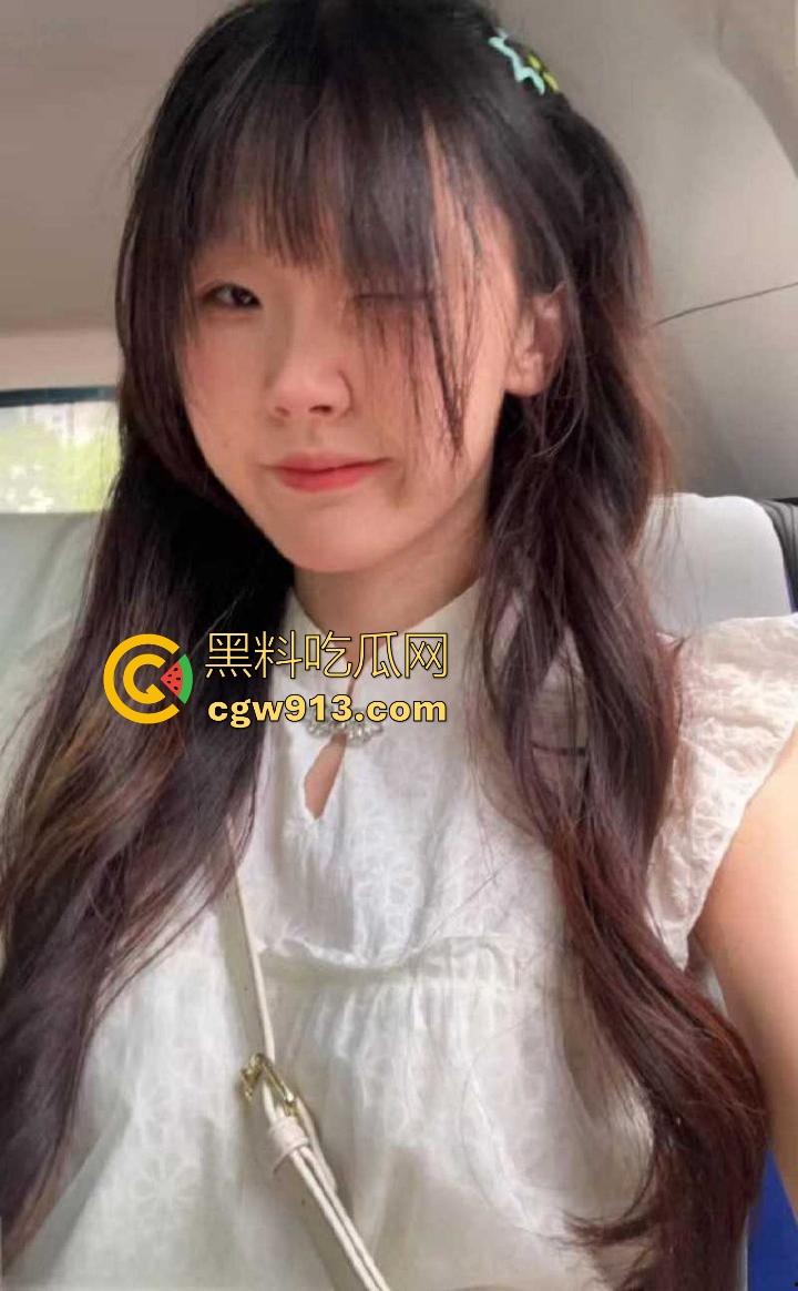 广西师范学院【王楚润】奔现网恋男友，见面后主动献身骑乘，又淫荡又饥渴，为什么我遇不到这么的网友！  第2张