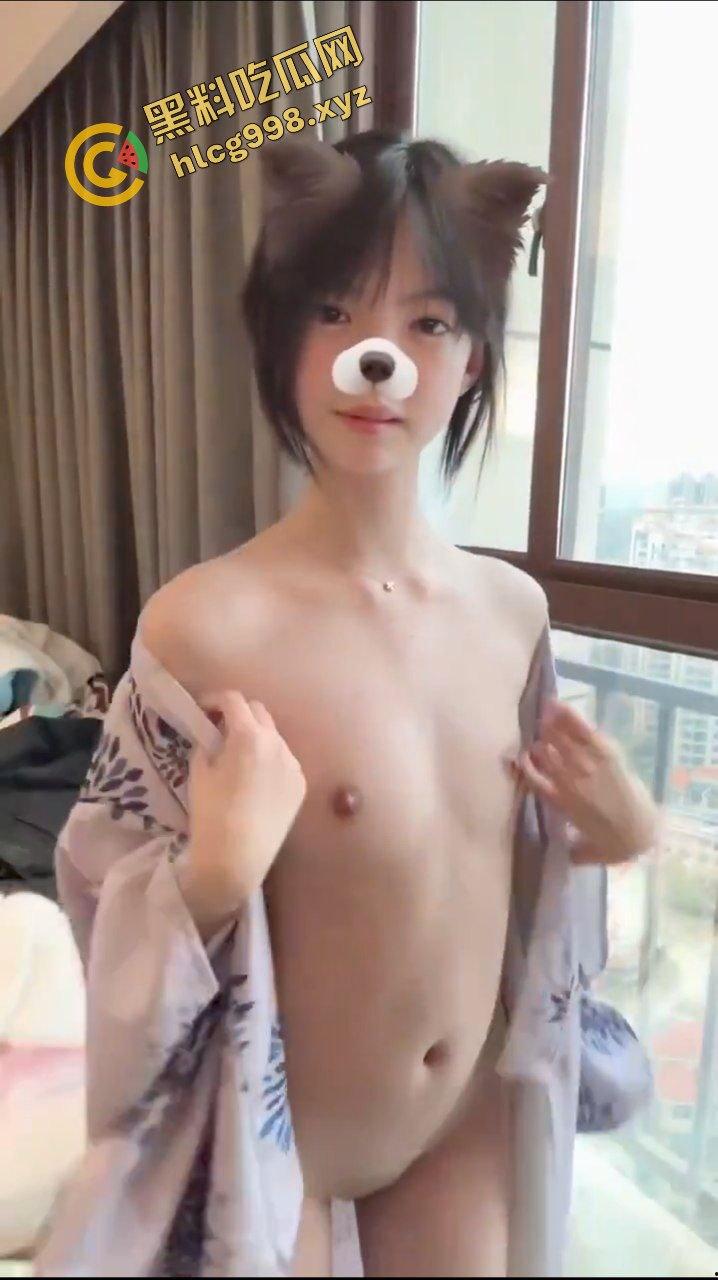 达州中医药职业学院 抖音清纯小网红『大蓉爱吃嘎嘎』线下约炮金主脱衣骚舞 站起来蹬！独家播出！  第6张