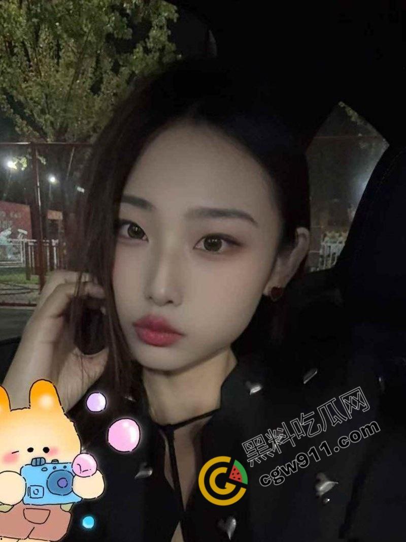 天津舞蹈老师【徐紫璇】骗钱性爱丑闻曝光！性感裸挑逗金主，爆乳露体，粉穴湿滑，后入爆操极品身材  第4张