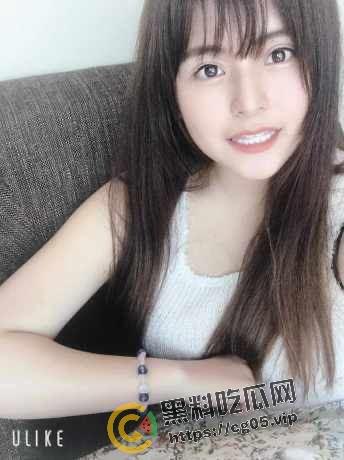 台湾松木科技员工【何雅婷】勾引上司 被男友爆出私密视频 童颜巨乳台妹 叫床都是嗲嗲的  第3张