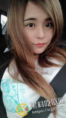 台湾松木科技员工【何雅婷】勾引上司 被男友爆出私密视频 童颜巨乳台妹 叫床都是嗲嗲的  第13张