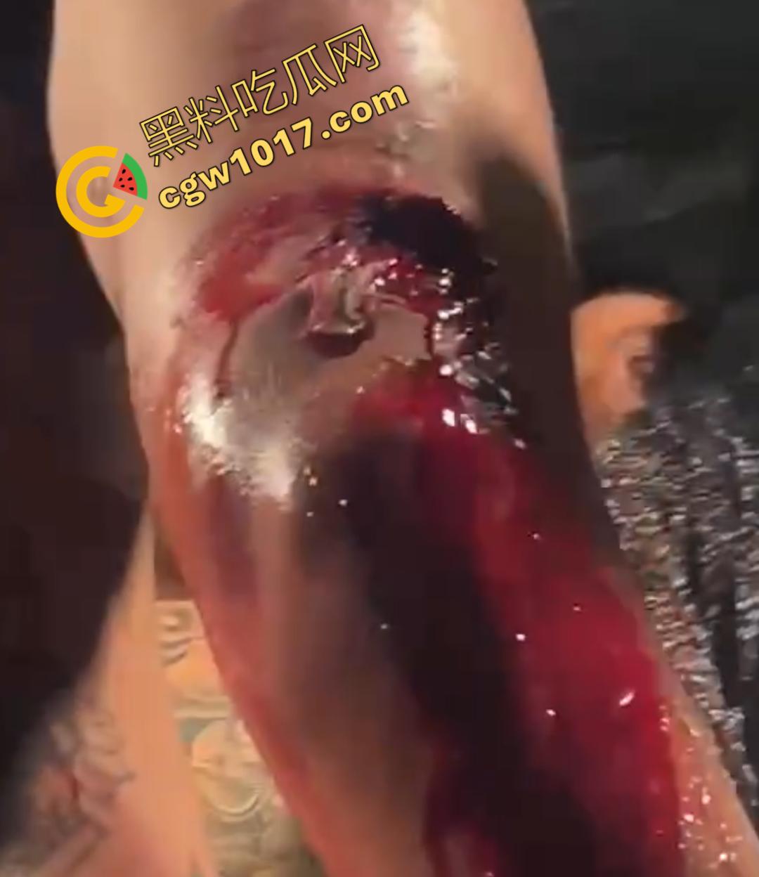 血肉横飞的惊悚杂技秀：铁链穿鼻，割肉喷血，震撼夺目，酷烈表演让人目眩，胆小者勿入！  第6张