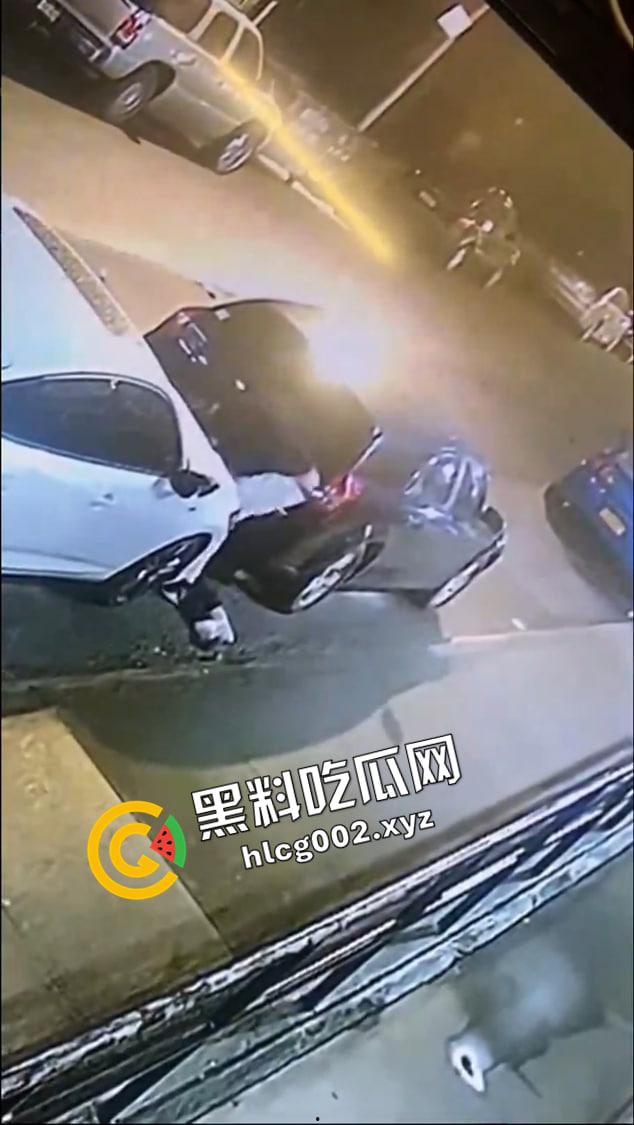 美国女子被勒脖强奸现场视频流出！自由美利坚 强奸每一天  第4张