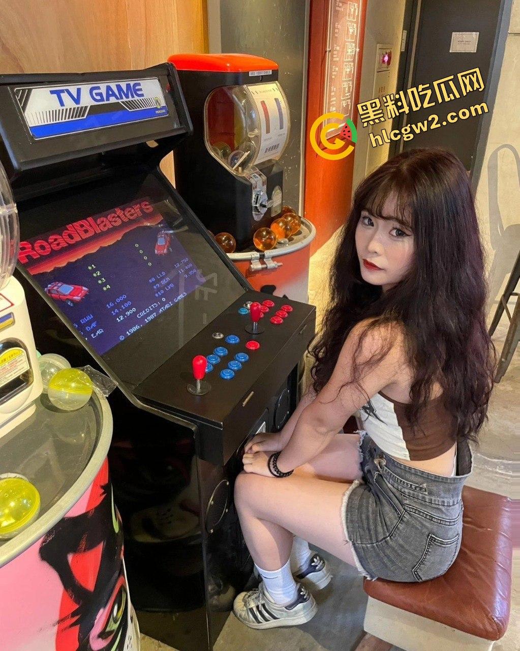 四川传媒学院舞蹈系大三骚鸡『吴亭倩』和社会男友掐脖性爱！口爱很认真 独家流出！  第6张