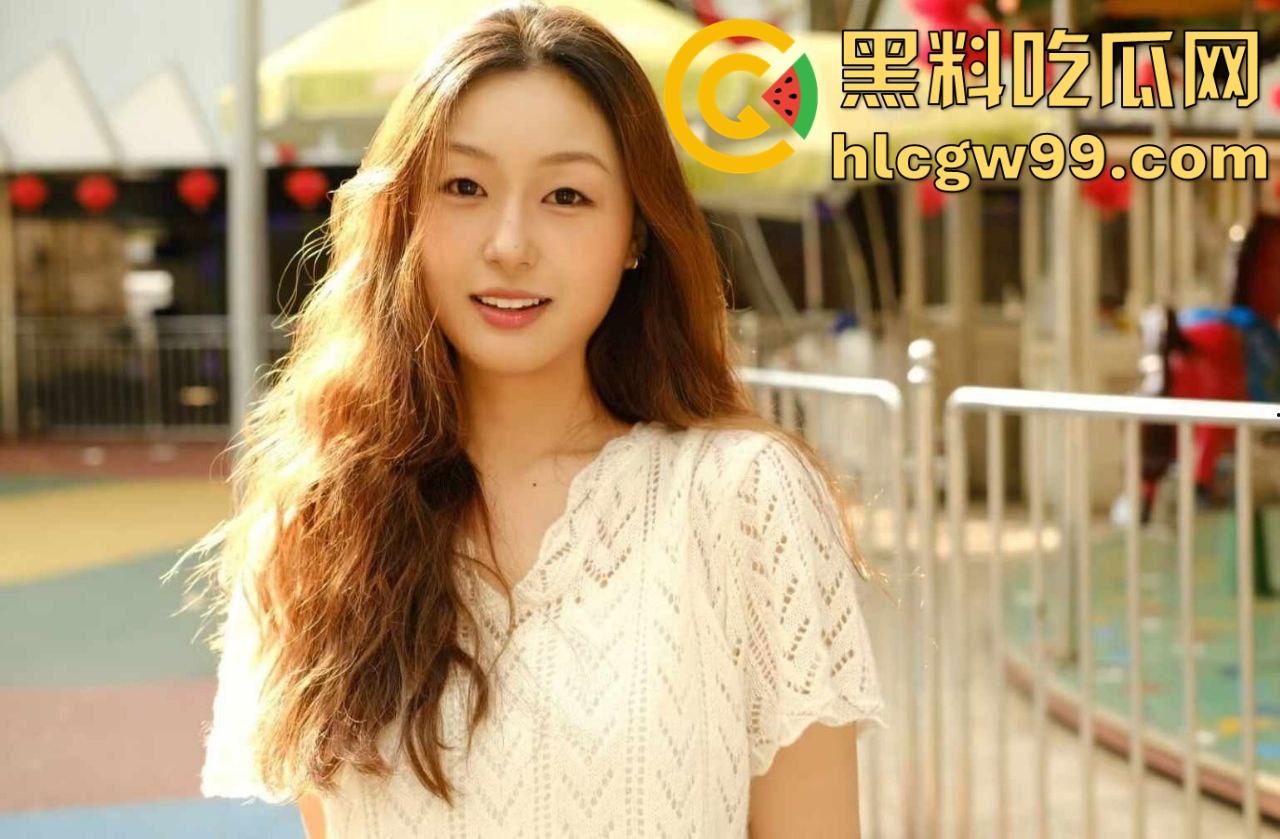 长春反差律师【吴惠玲】约炮自拍曝光，极品的颜值母狗，熟女骚劲让人射了还想干！  第2张