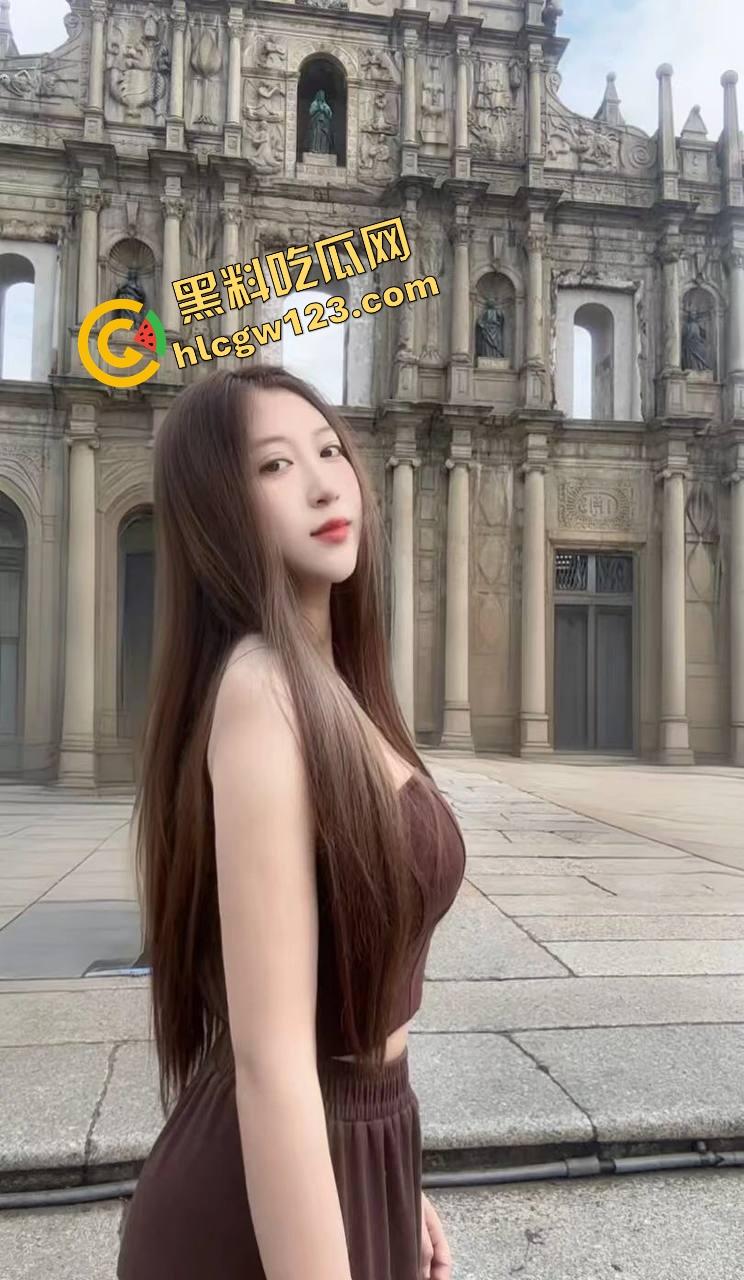 岳母端午串门趁闺女上班勾引女婿大屌狂插，骚逼夹得鸡巴冒火星无套爆射子宫，嫩奶巨乳舔到爽断魂！  第7张