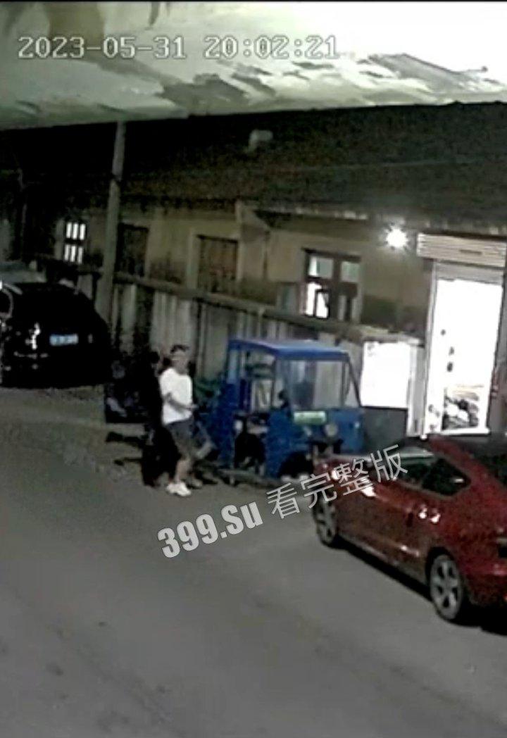 5.31江苏南通市通州区川港镇发生命案，工人为三千块杀老板两人，监控记录下残忍手段，当晚被民警逮捕  第2张