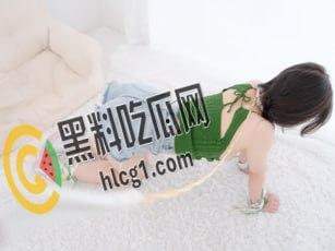 紧急企划 极品萝莉嫩妹 奶昔 喷血定制 日常绿背心 超级粉嫩的一线天白虎鲍鱼 看的口水直流  第5张