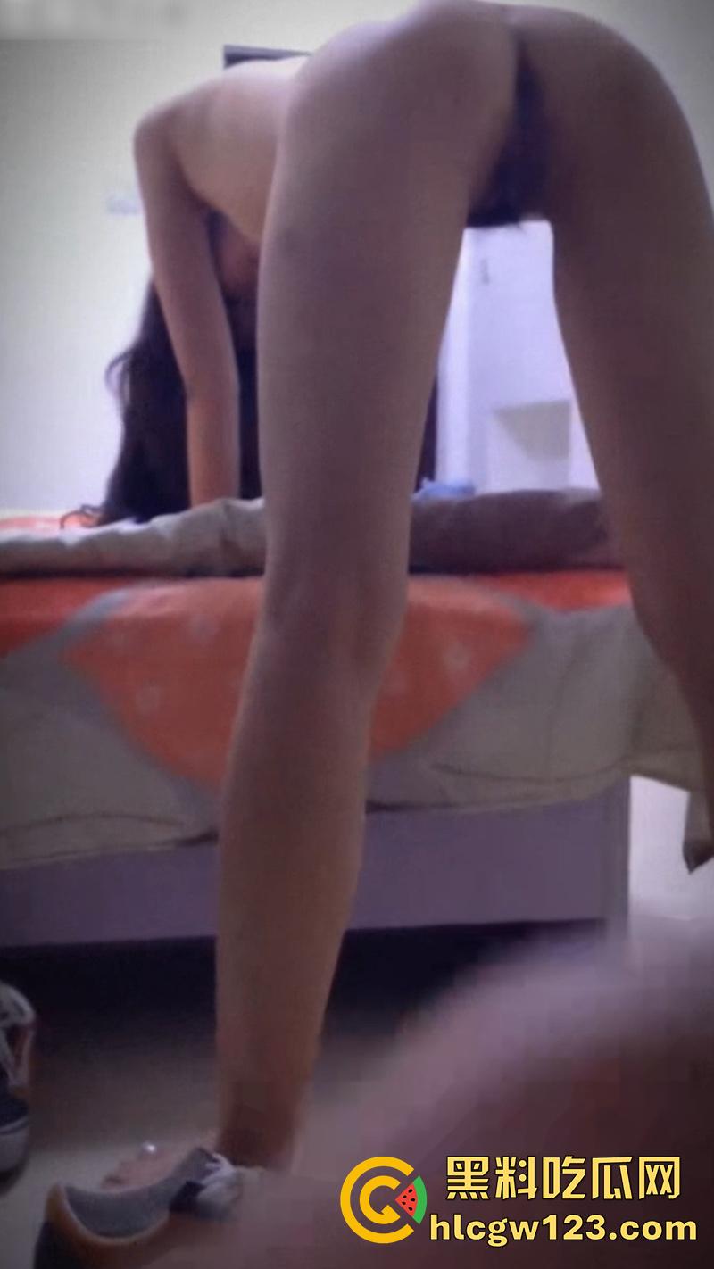 172cm长腿尤物【裴莹】，高颜值长腿极品尤物，和男友异地恋当骚鸡卖淫，每次高潮都会喷水！  第7张