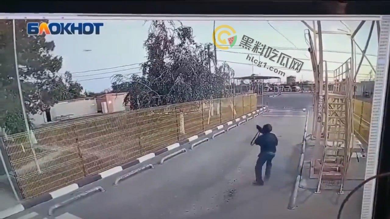 乌克兰无人机闯入俄罗斯油库，疑似中国制反无人机枪表现平平  第2张