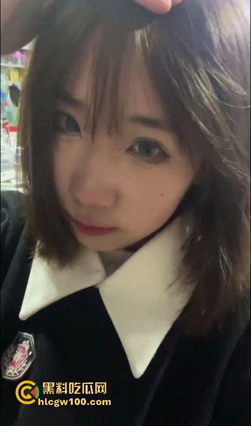 哈尔滨【孟清妍】母狗本性大曝光，男友露脸啪啪视频存云盘，兄弟发现后流出，这骚货被调教到啪啪还得挨打！  第1张