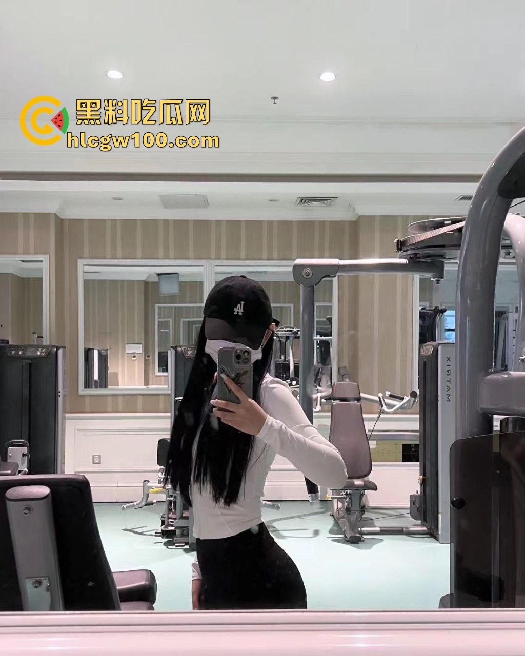 哈尔滨【孟清妍】母狗本性大曝光，男友露脸啪啪视频存云盘，兄弟发现后流出，这骚货被调教到啪啪还得挨打！  第2张