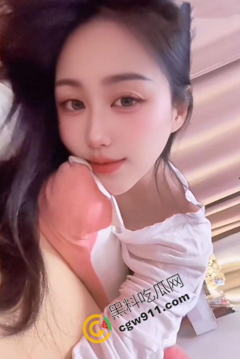 郑州淫荡人妻萧瑶背着老公出轨约炮！翘臀丰乳，嫩穴紧致，极品人妻，激起你的无限性幻想  第2张