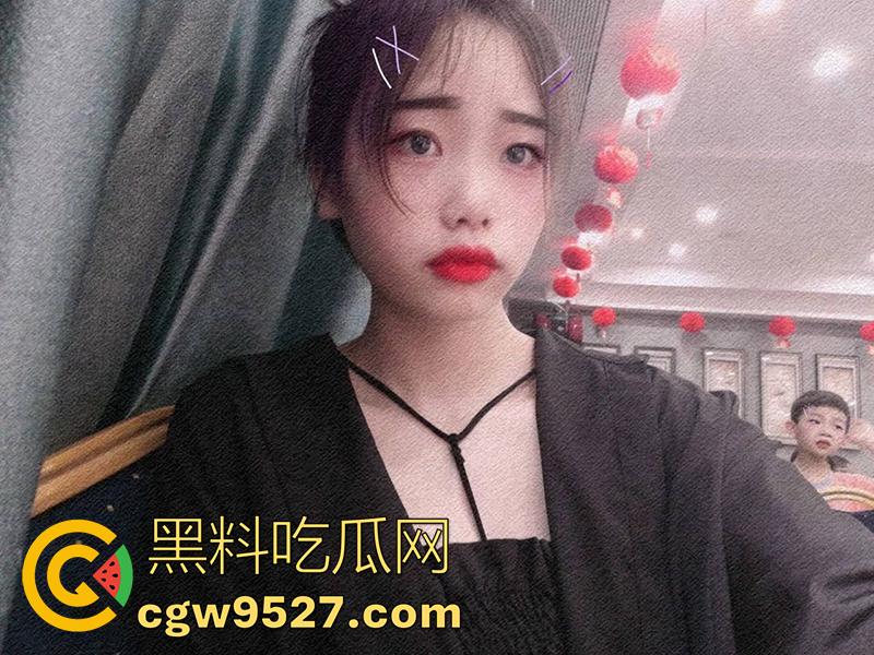 曝光舟山师范校妓【希希】，在外当狗背叛男友，经常宿舍视频自慰勾引网友，被发现后在学校曝光！  第2张