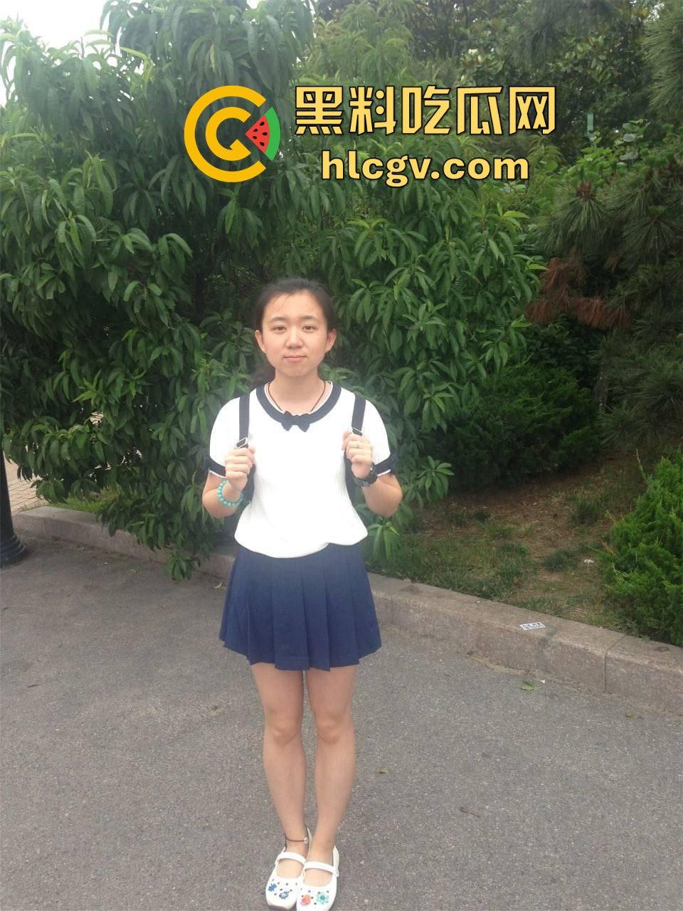 烟台大学毕业生【张岚】清纯外表下的狂野！毕业季拍照私密视频外泄，被男友爆出高潮全过程！  第8张