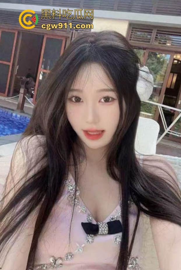 广西工商职业学院反差女大学生【林晓英】约炮调教视频曝光，女上位猛骑爽到叫爸爸，嫩穴紧裹棒身啪啪撞击！  第3张