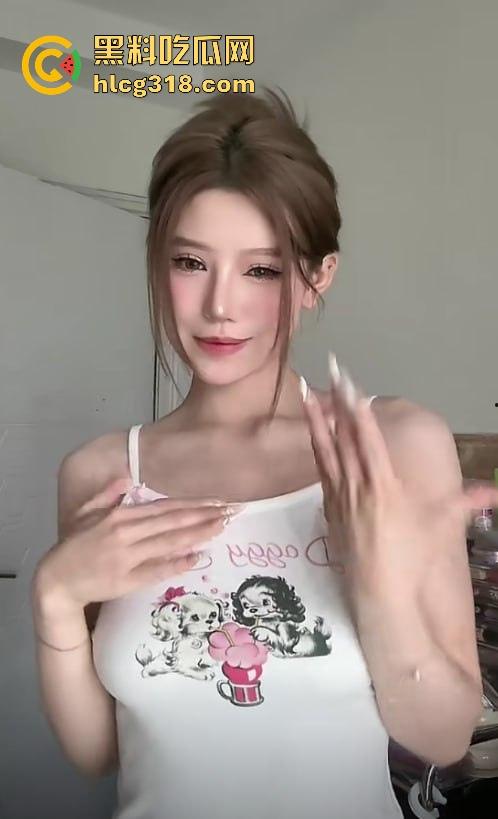 单眼皮小黄豆惨遭助理『芮芮iris』阴间操作，背后接单爆陪睡视频，网红圈再出新大瓜！  第16张