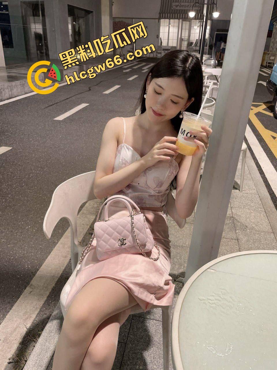 极品网红脸逆天长腿，河北师范大学御姐【孙娇】被金主操成肉狗，骚穴紧到爆，奶头被夹得发紫！  第1张