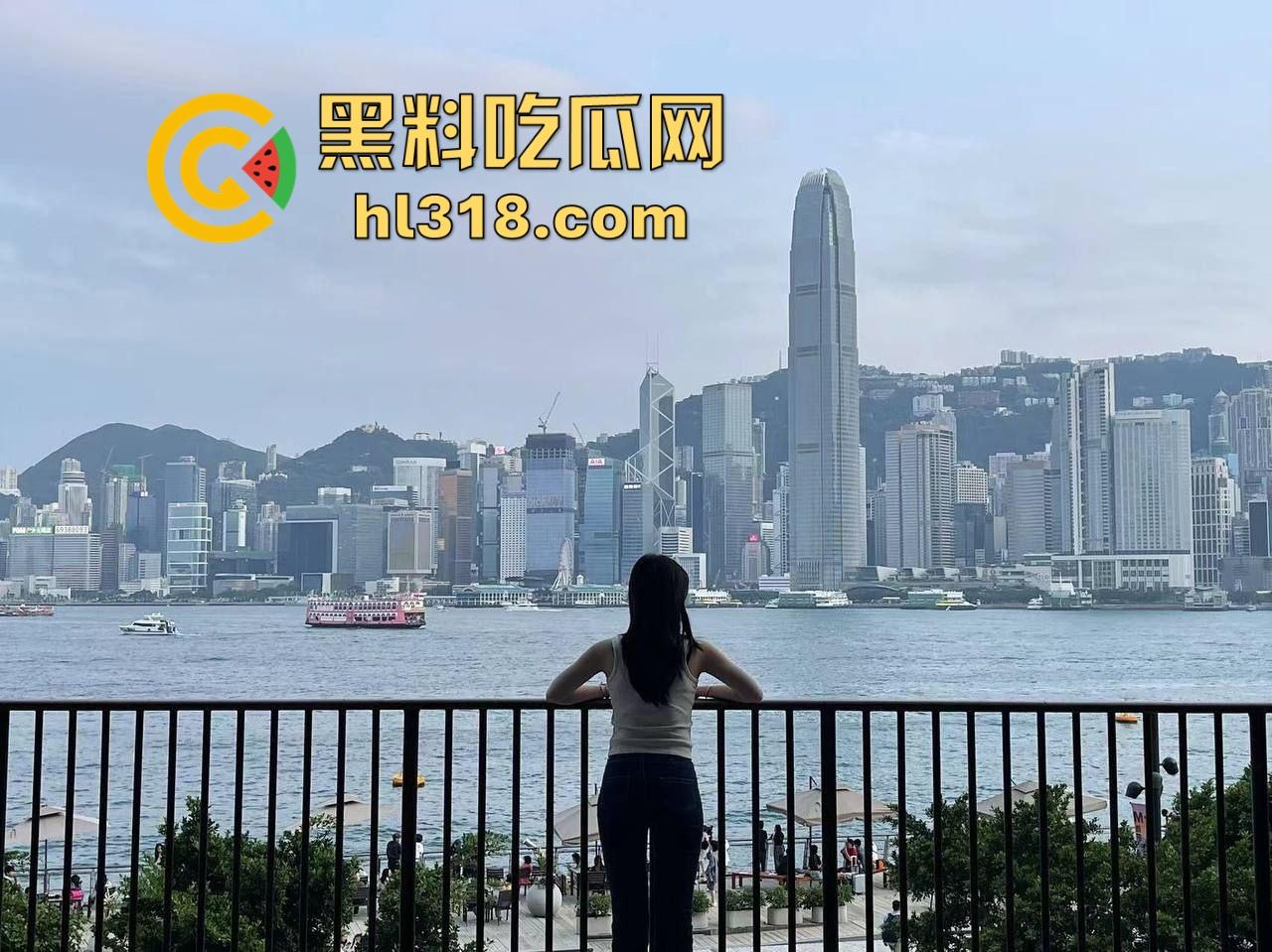 正确的学习方法！边看书复习女友边口交解决生理问题，难怪我考不上清华，原来学习方法错了！  第2张