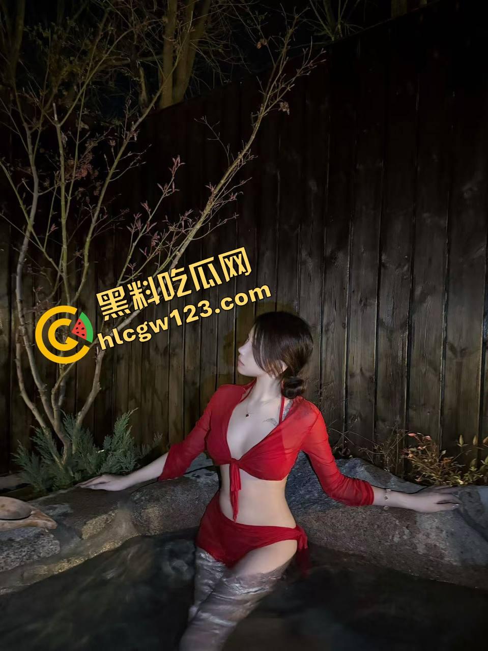 科技助淫！苹果AR眼镜真能操回忆，粉丝投稿我戴着它看自己当年怎么爆操前女友，射完还原地起立鼓掌！  第2张