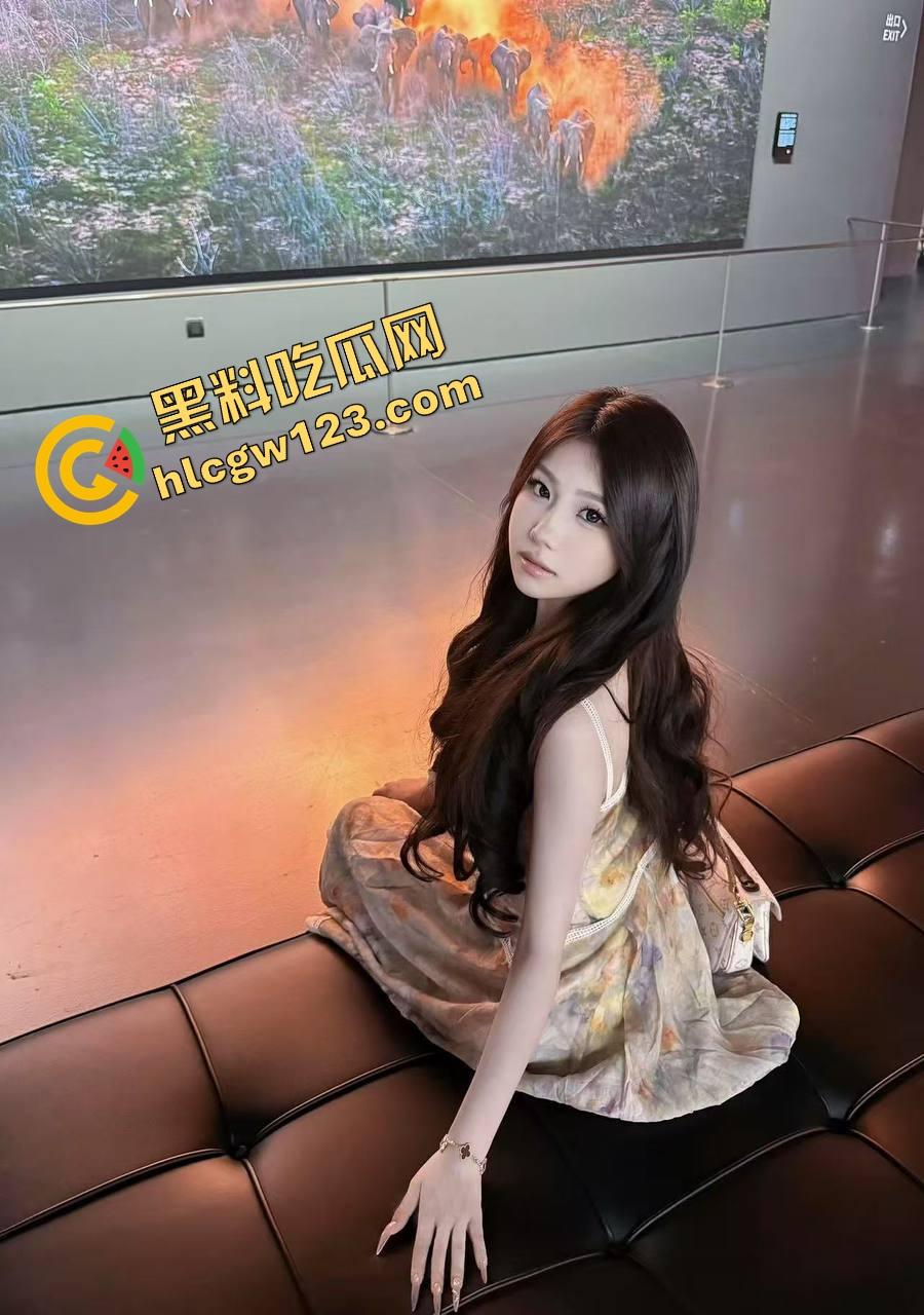 科技助淫！苹果AR眼镜真能操回忆，粉丝投稿我戴着它看自己当年怎么爆操前女友，射完还原地起立鼓掌！  第4张