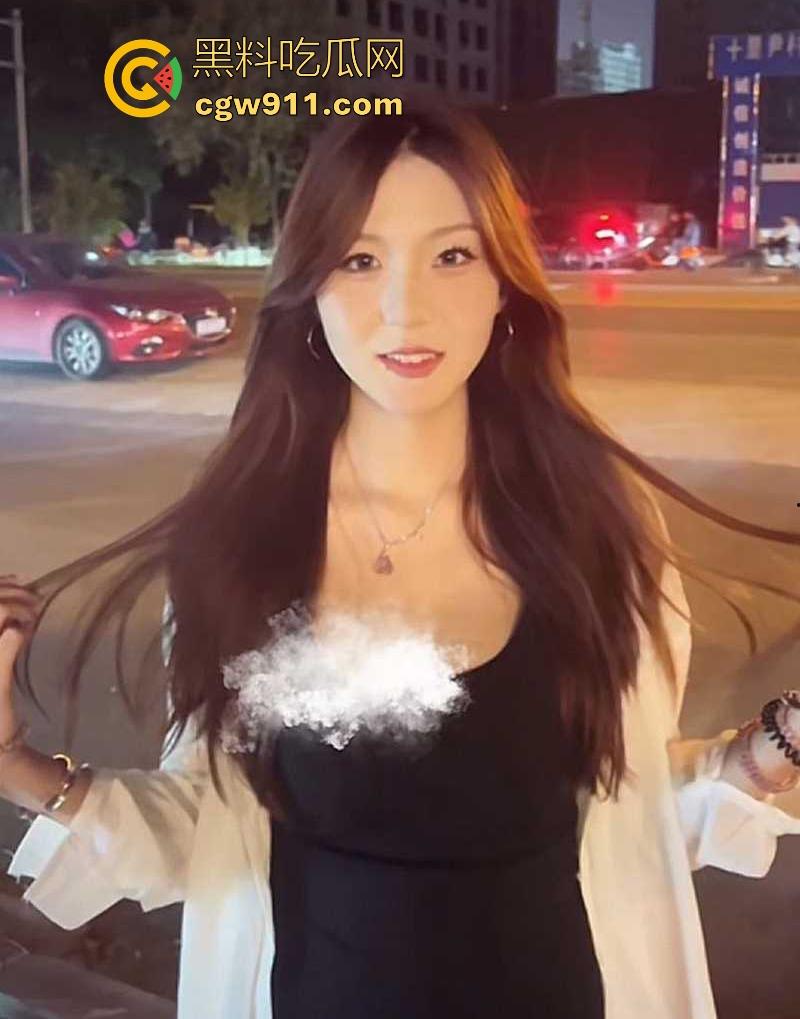 河北科技职院【李依然】颜值超美的女孩，玩的相当淫骚，揉捏大奶秀剃毛小穴，插肛塞自慰，淫水声细碎撩耳！  第5张