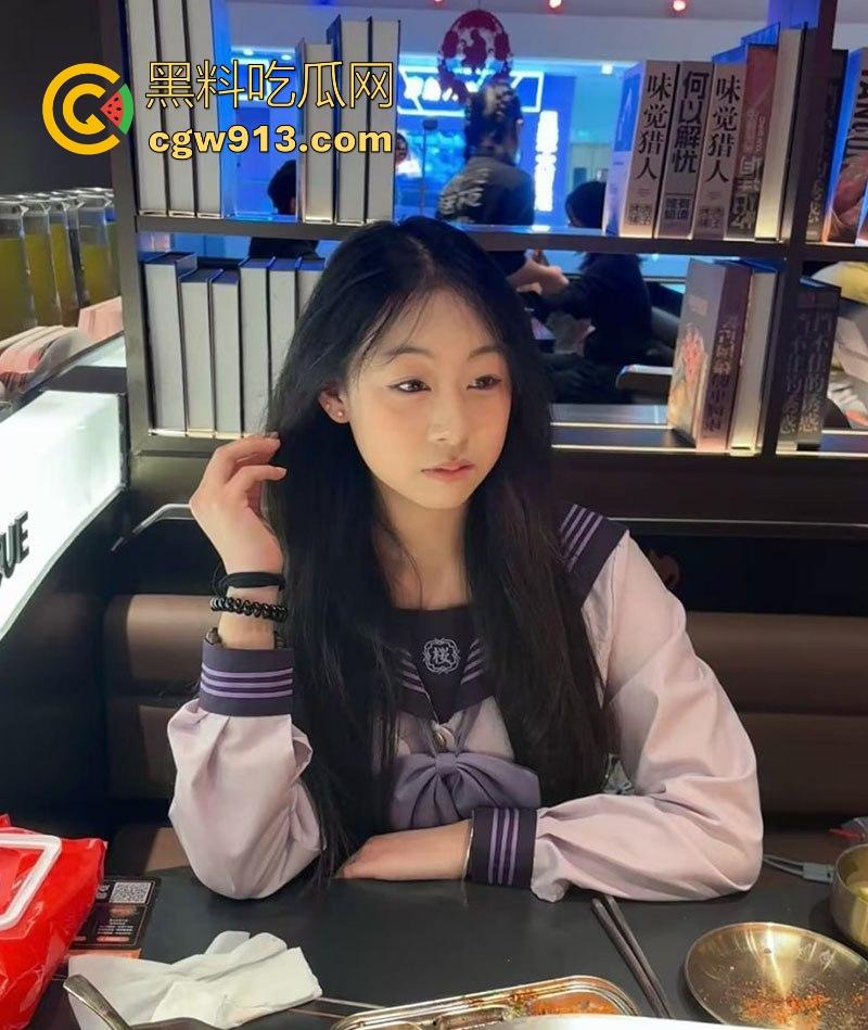 杭州工商职业学院【张慧语】骚逼反差小母狗，豪乳傲然挺立，舌钉口活销魂，黑丝翘臀入到失魂！  第3张