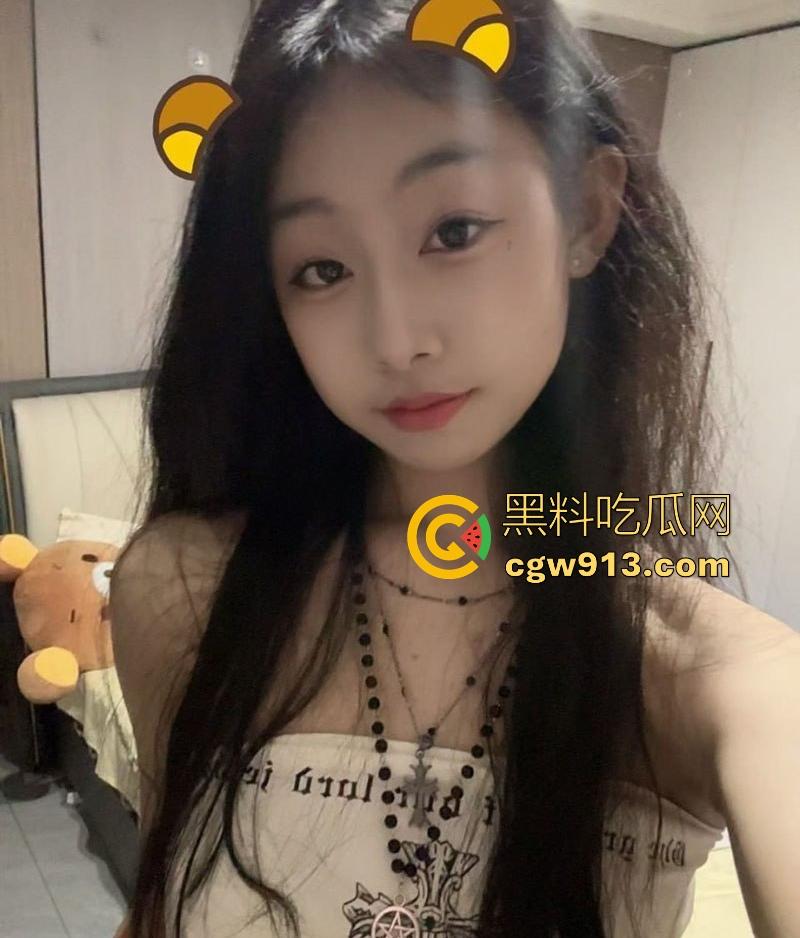 杭州工商职业学院【张慧语】骚逼反差小母狗，豪乳傲然挺立，舌钉口活销魂，黑丝翘臀入到失魂！  第6张