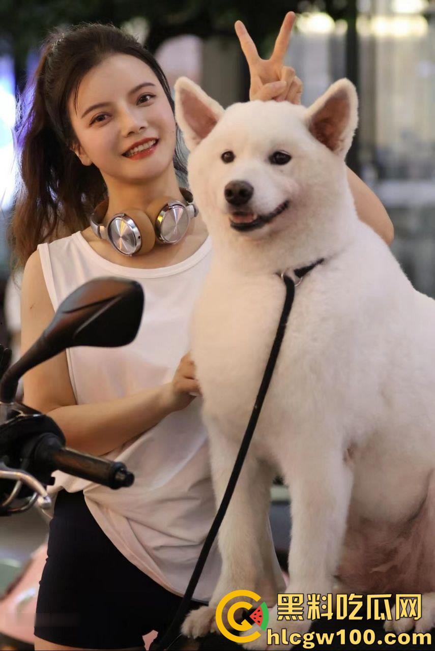 广西母狗【林楠楠】婚后出轨，钟爱女上后入，主打一个一插到底，被操到喷尿射一屁股  第8张