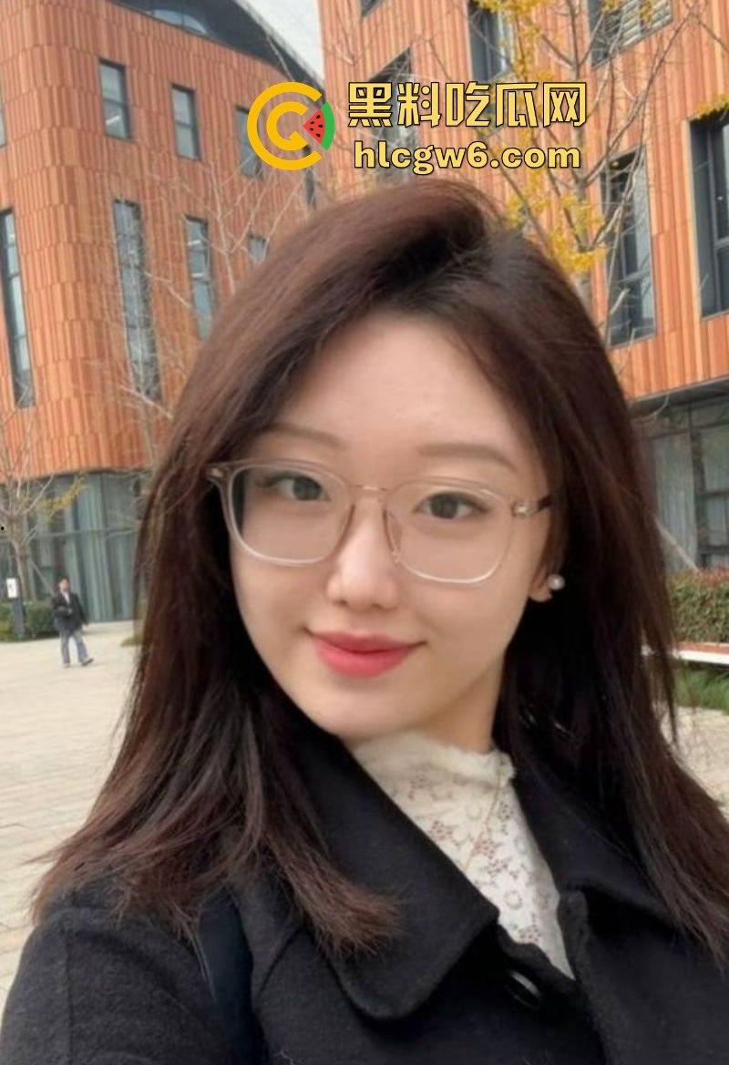 CSGO职业选手【宙斯Zeus】玩疯了，上海约炮大连工业大学黄婷后，转战东南亚开淫趴，女粉丝被当狗溜！  第11张